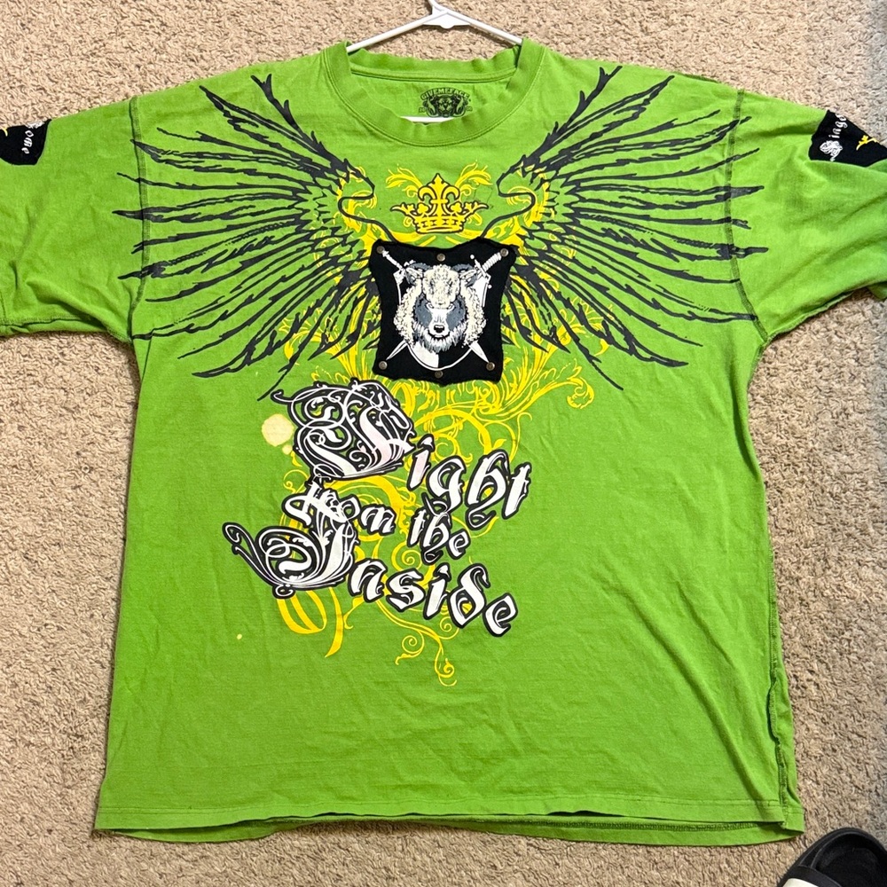 Give me face Green Graphic T-Shirt with vintage Design